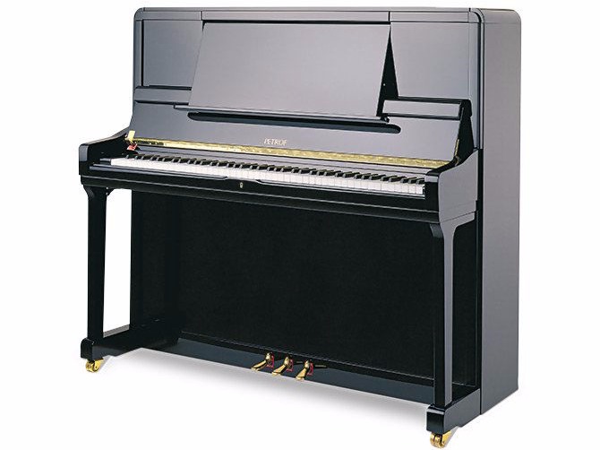 česká pianina Petrof