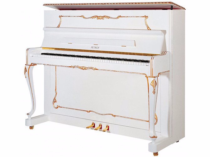 česká pianina Petrof
